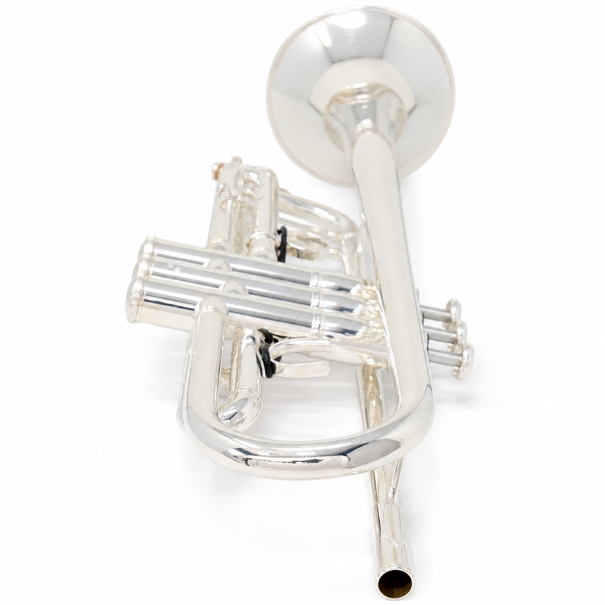 Yamaha YTR-8335IIS 'Xeno' Professional Bb Trumpet in Silver Plate
