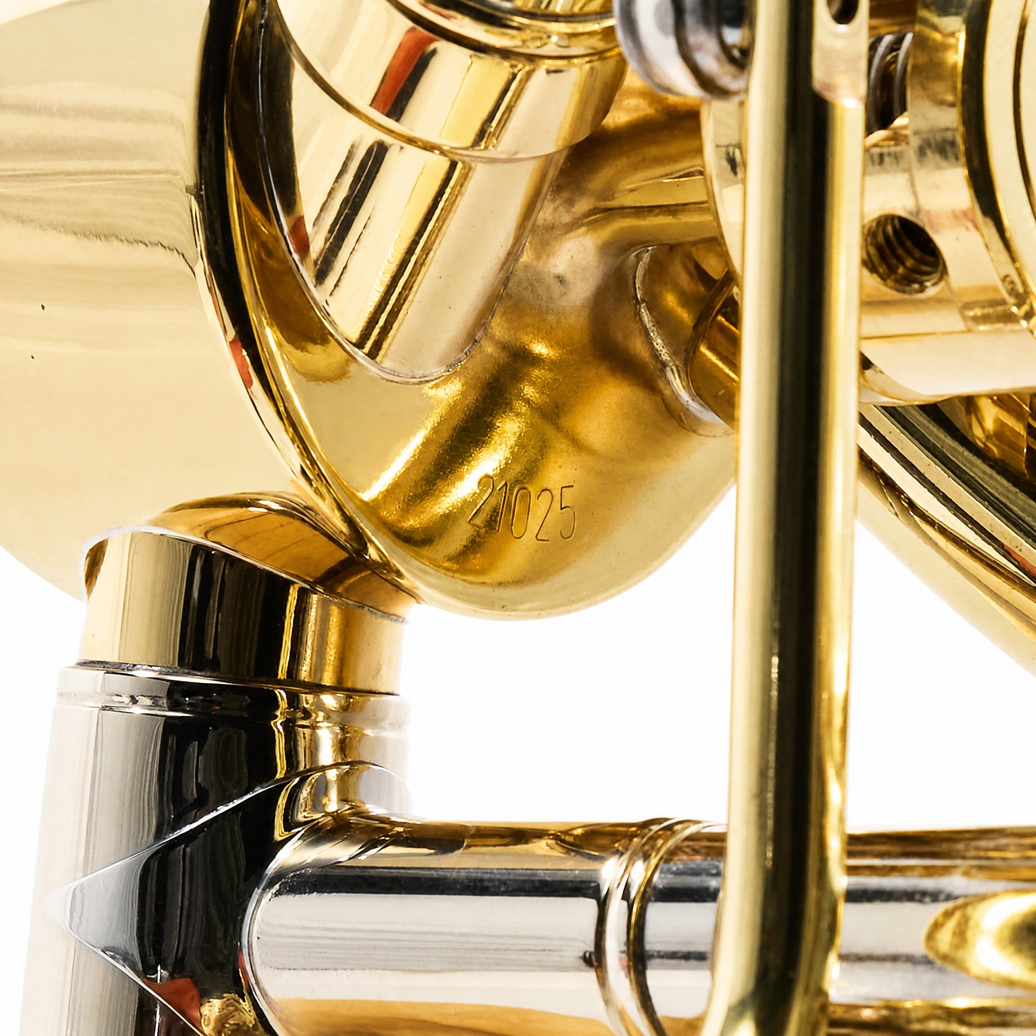 Bach 42A Stradivarius Professional Bb/F Tenor Trombone in Lacquer