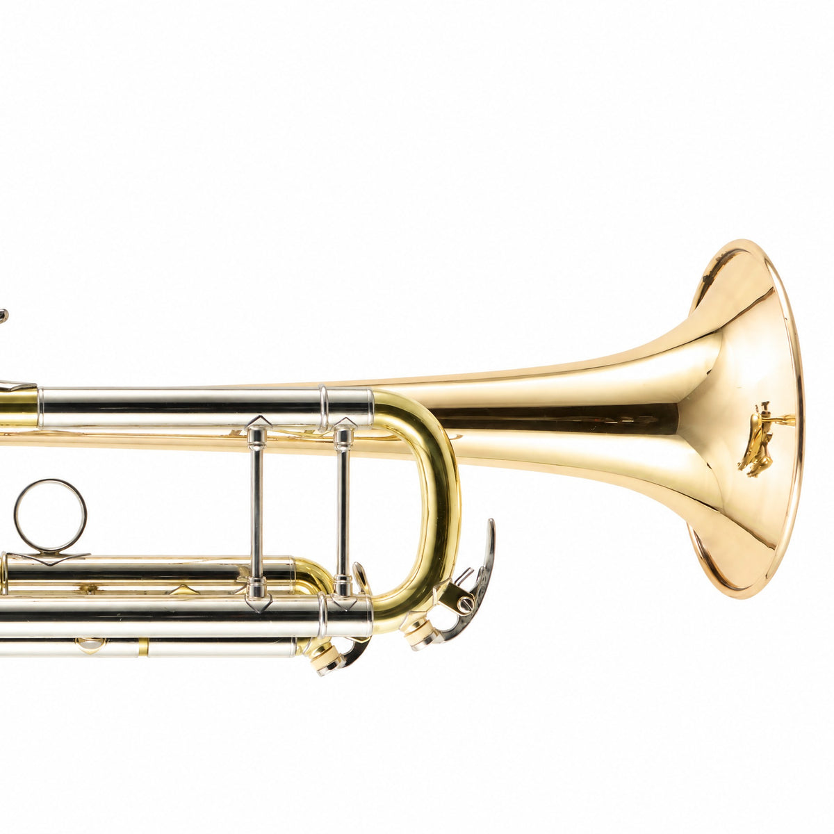 Yamaha YTR-6335H Professional Bb Trumpet in Gold Lacquer