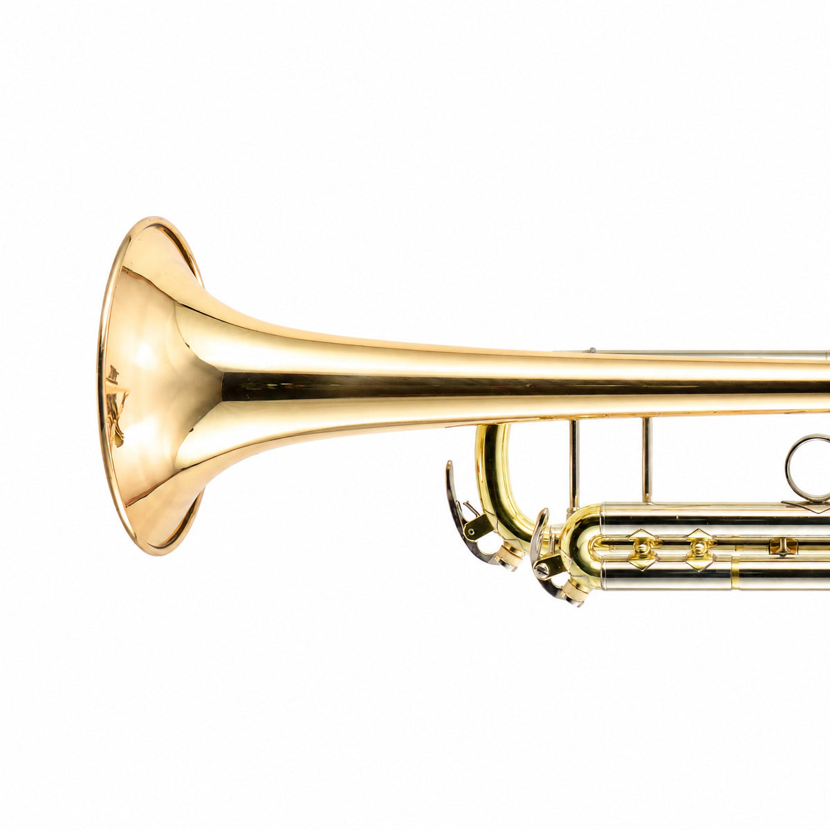 Yamaha YTR-6335H Professional Bb Trumpet in Gold Lacquer