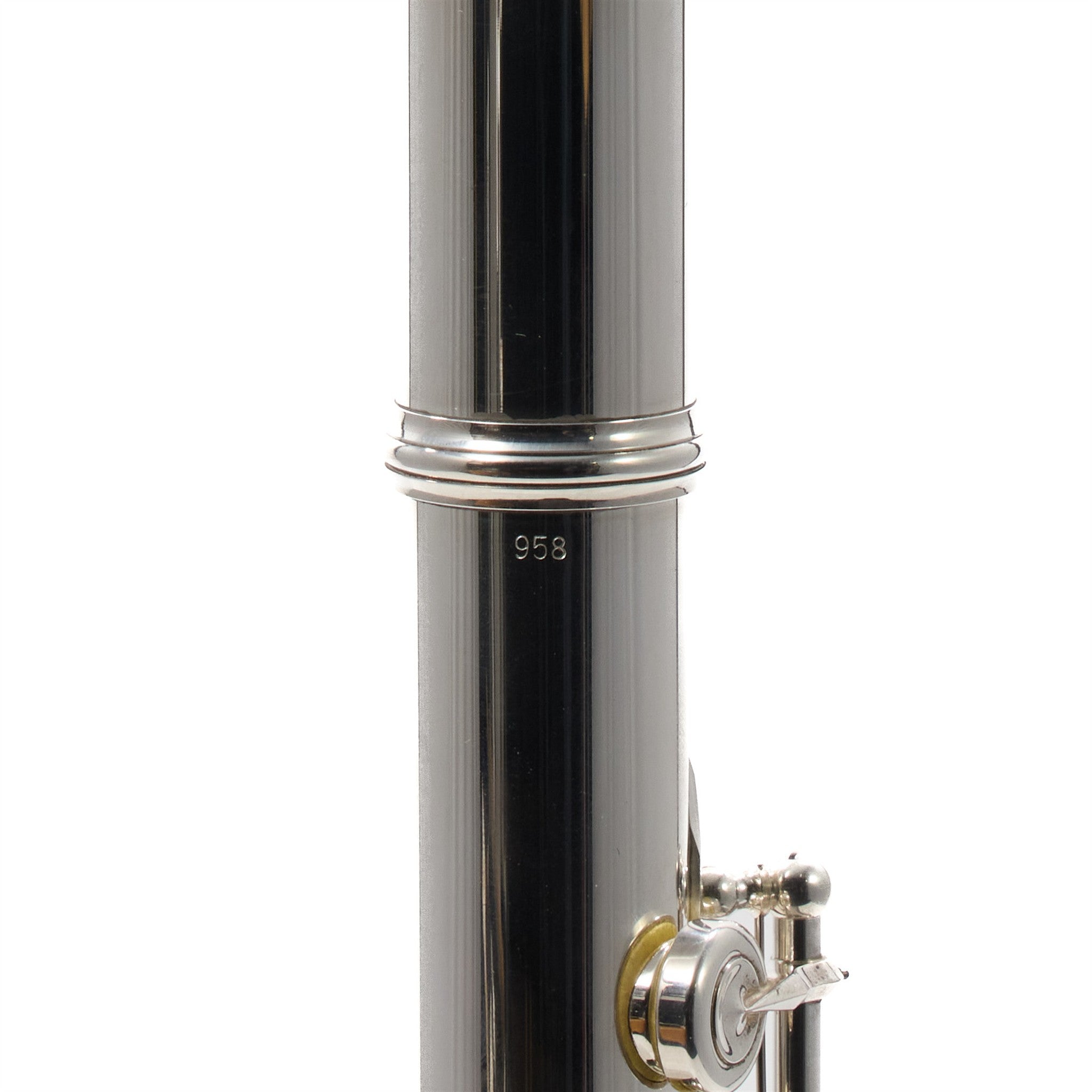 Altus Model 1607SRBEO-D Handmade Flute with 14K Riser