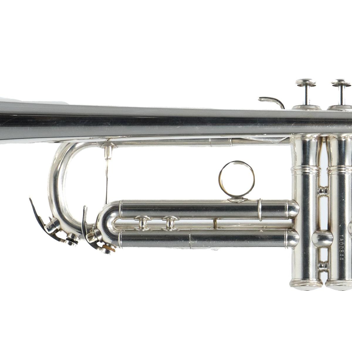 Jupiter XO Model 1602S-R Professional Series Bb Trumpet