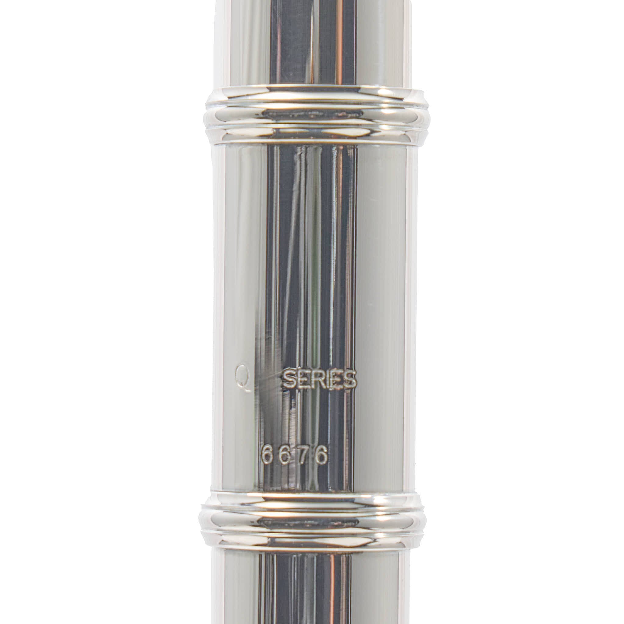 William S. Haynes Q2 'James Galway' Professional Flute SN 6676
