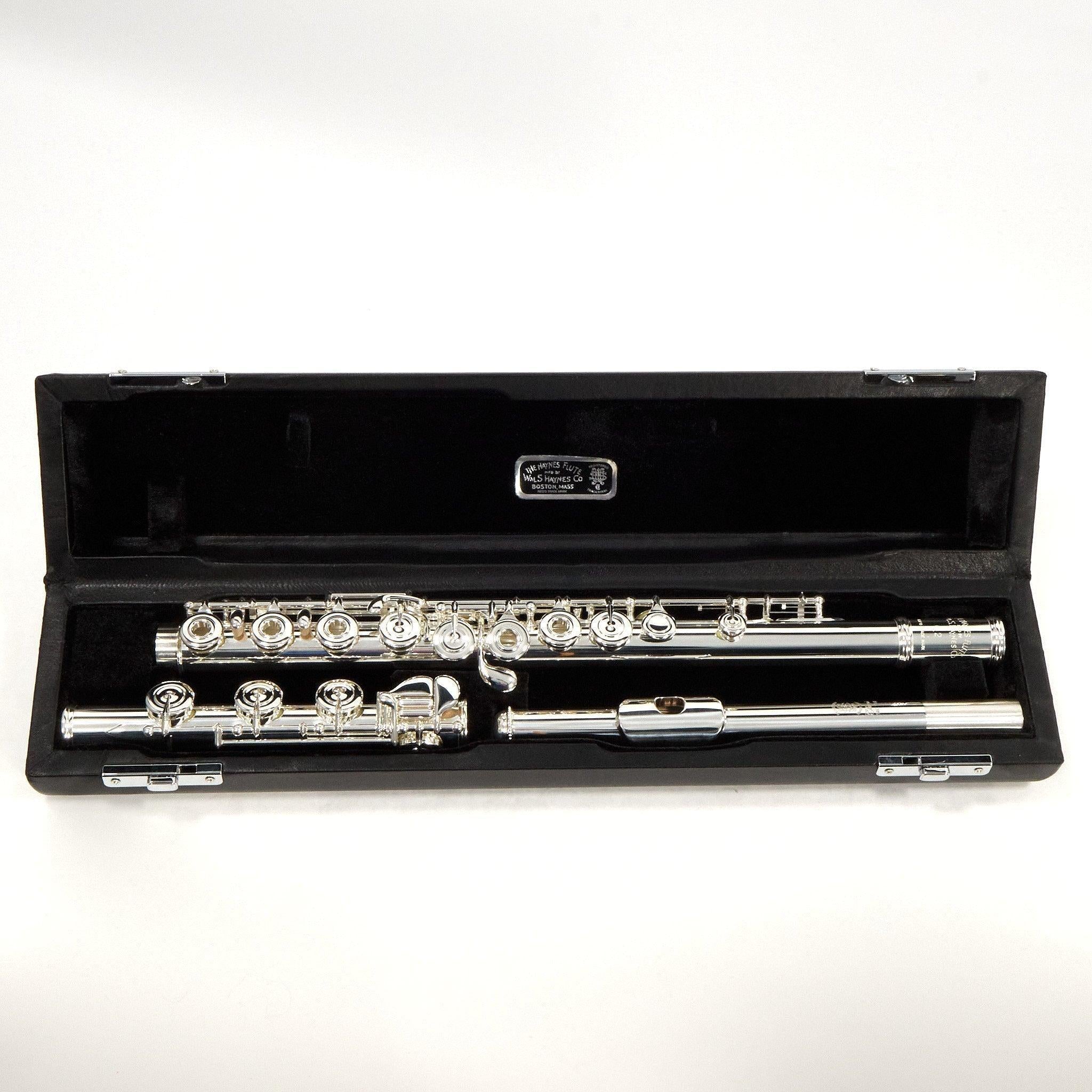 William S. Haynes Q2 OEB 14KR Intermediate Silver Flute with 14K Gold Riser