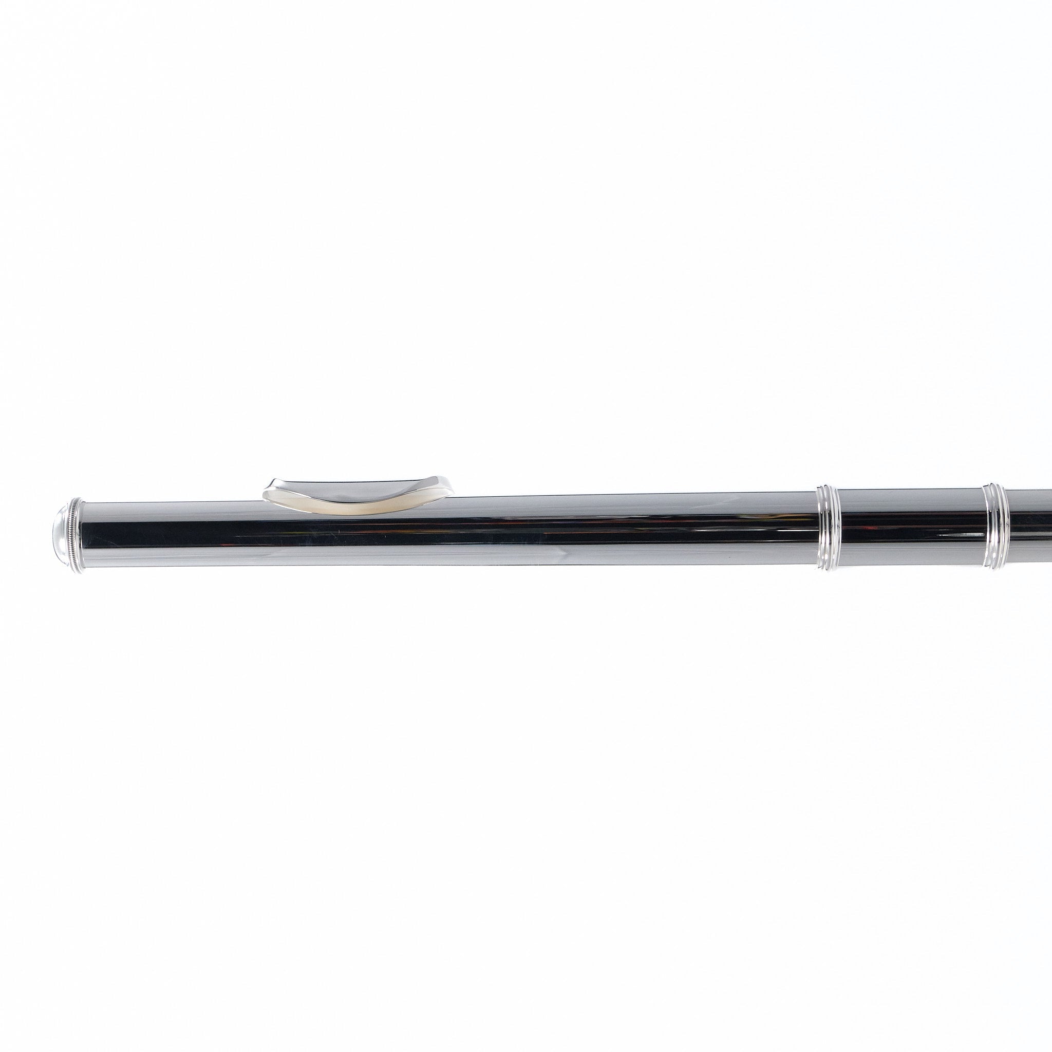 Yamaha Model YFL-462H Intermediate Flute in Solid Silver