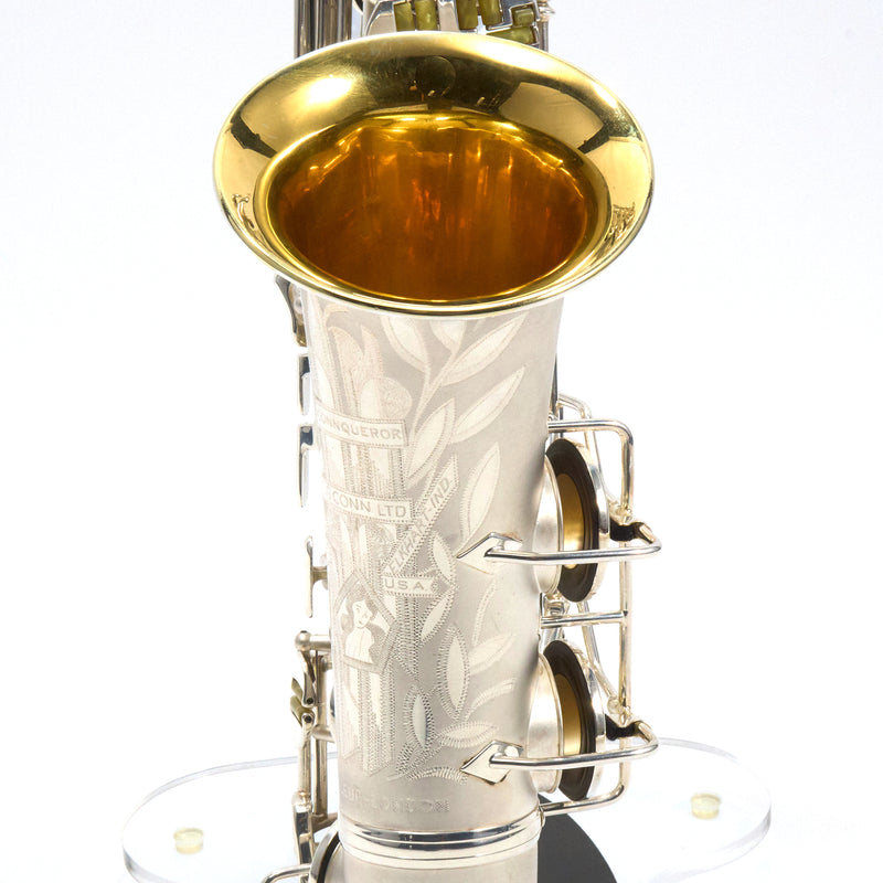 C.G. Conn Model 26M 'CONNquerer' Professional Alto Saxophone SN 279899 GORGEOUS