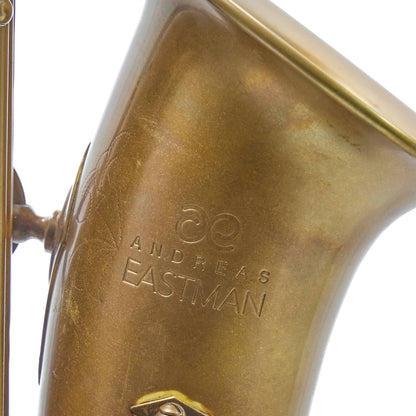Eastman EAS652 '52nd Street' Professional Alto Saxophone in Unlacquered Brass