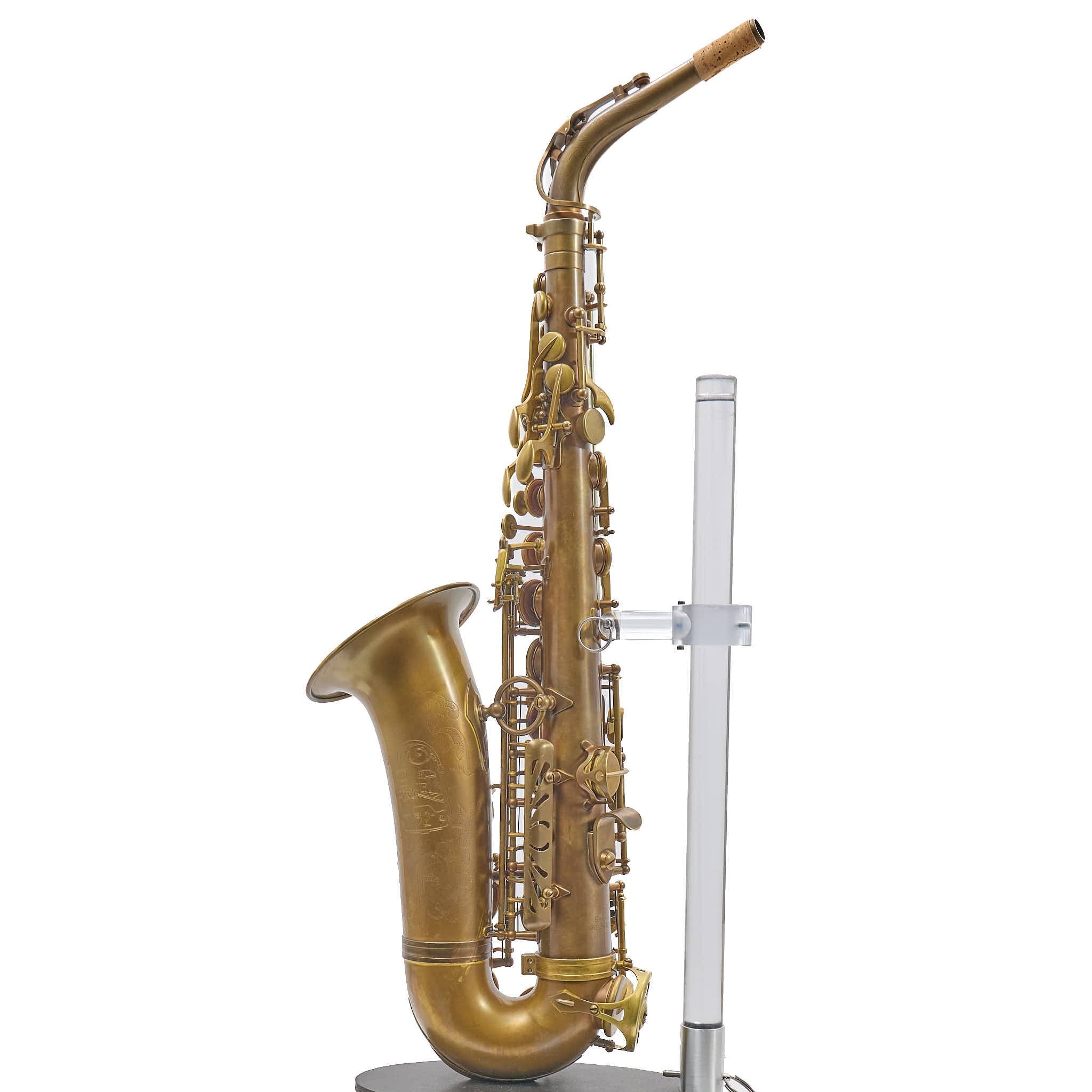 Eastman EAS652 '52nd Street' Professional Alto Saxophone in Unlacquered Brass