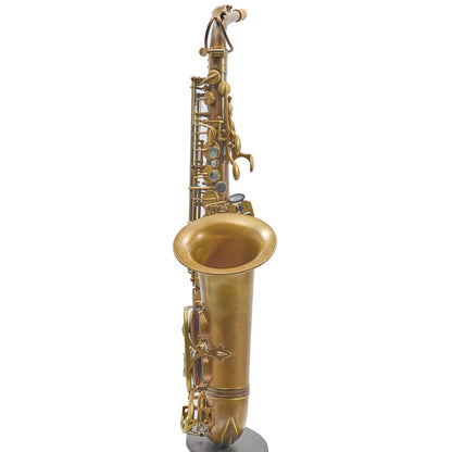 Eastman EAS652 '52nd Street' Professional Alto Saxophone in Unlacquered Brass