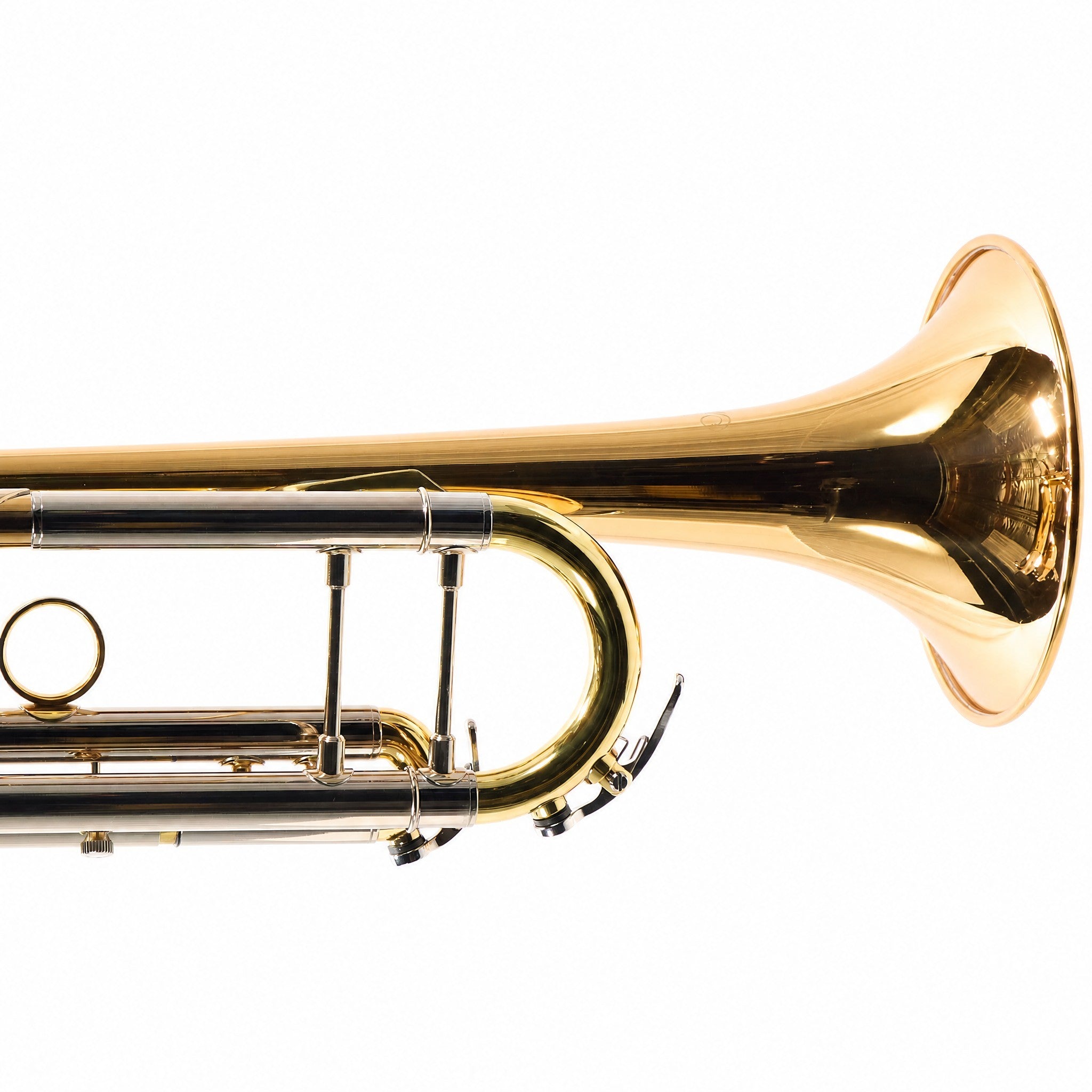 Jupiter XO 1602RL Professional Bb Trumpet in Gold Lacquer with Silver Trim