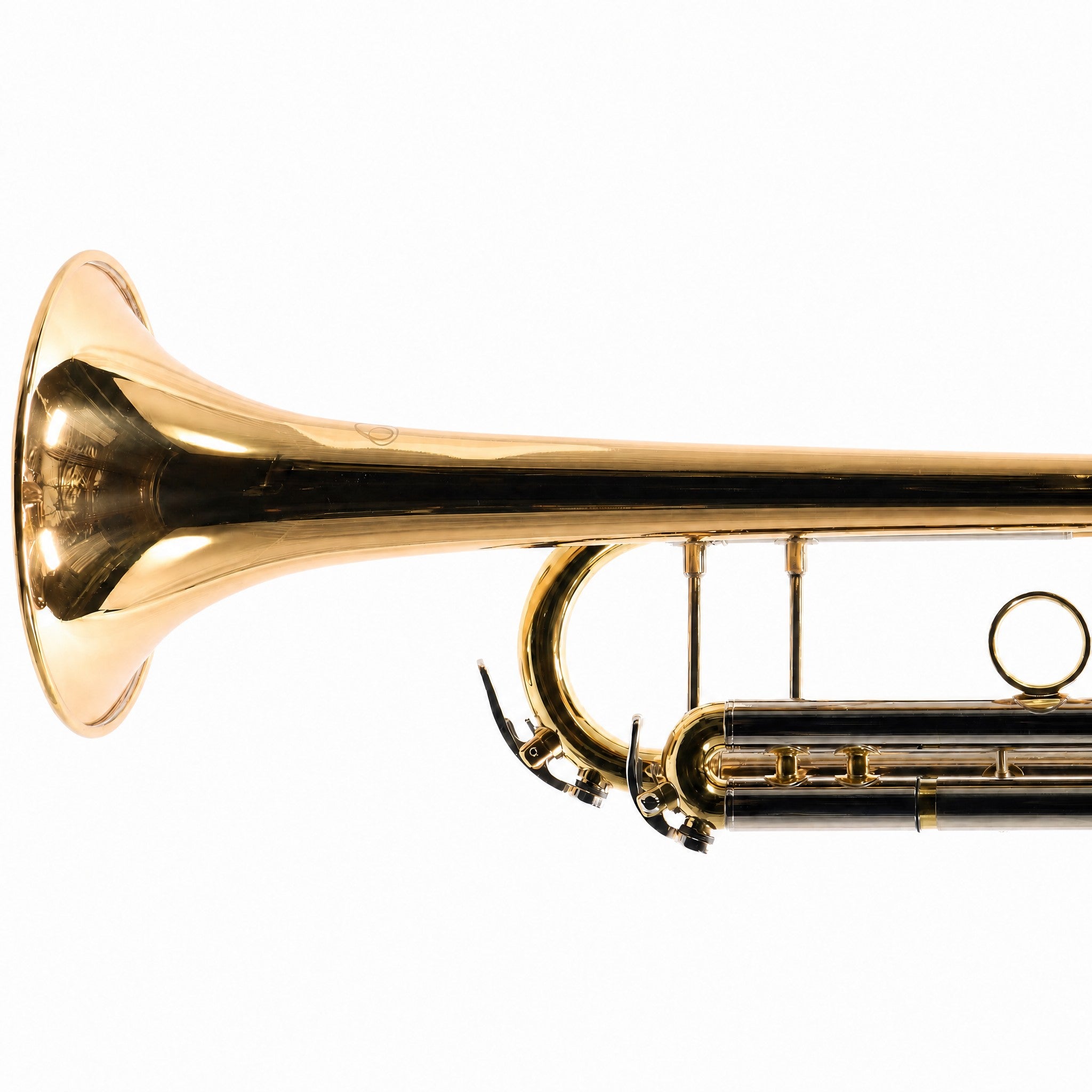 Jupiter XO 1602RL Professional Bb Trumpet in Gold Lacquer with Silver Trim