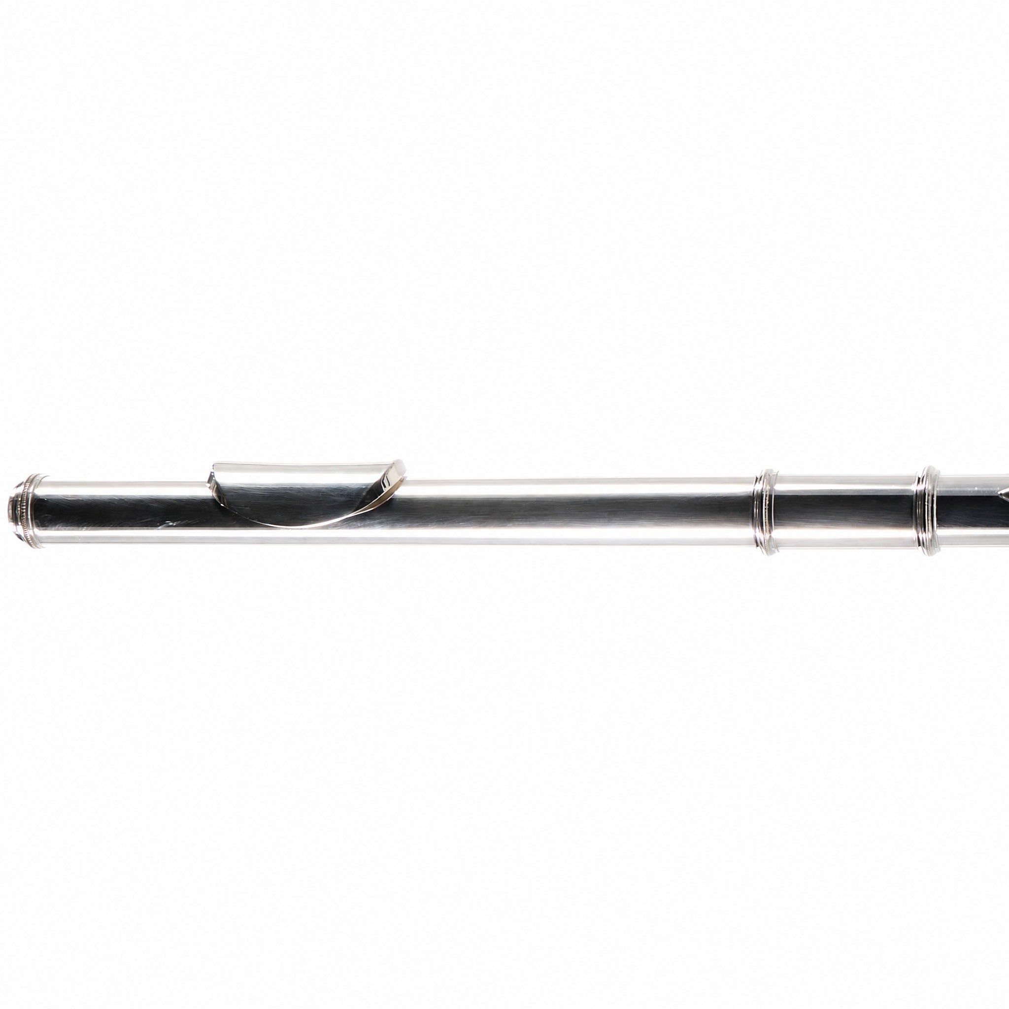 Yamaha YFL-481 Intermediate Concert Flute in Solid Silver