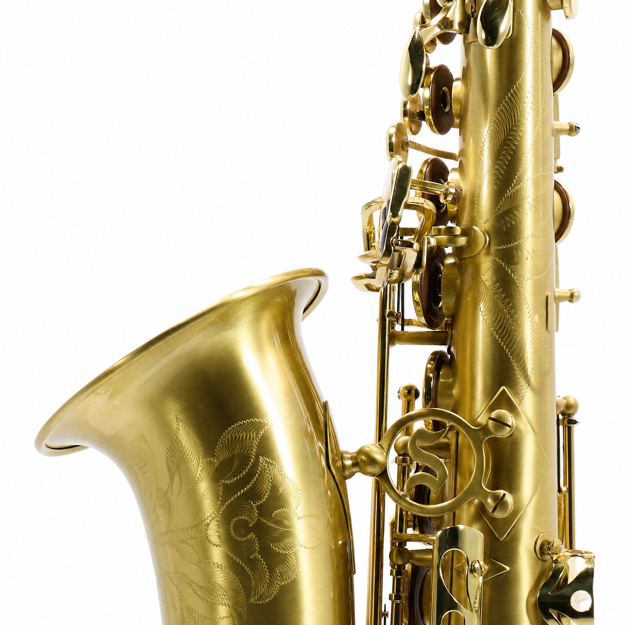 Selmer SAS711M Professional Eb Alto Saxophone in Matte Lacquer