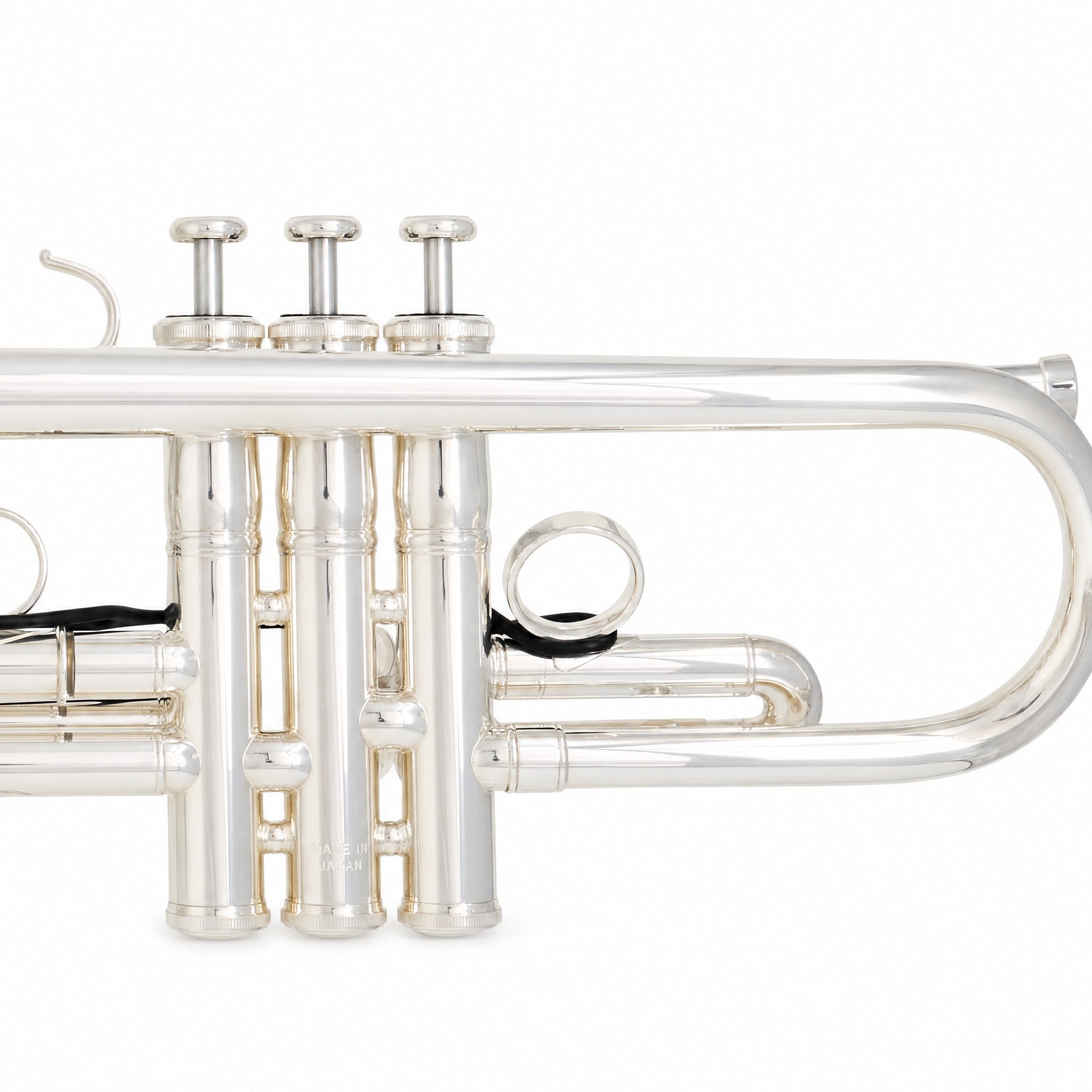 Yamaha YTR-8335IIRS 'Xeno' Professional Bb Trumpet in Silver Plate