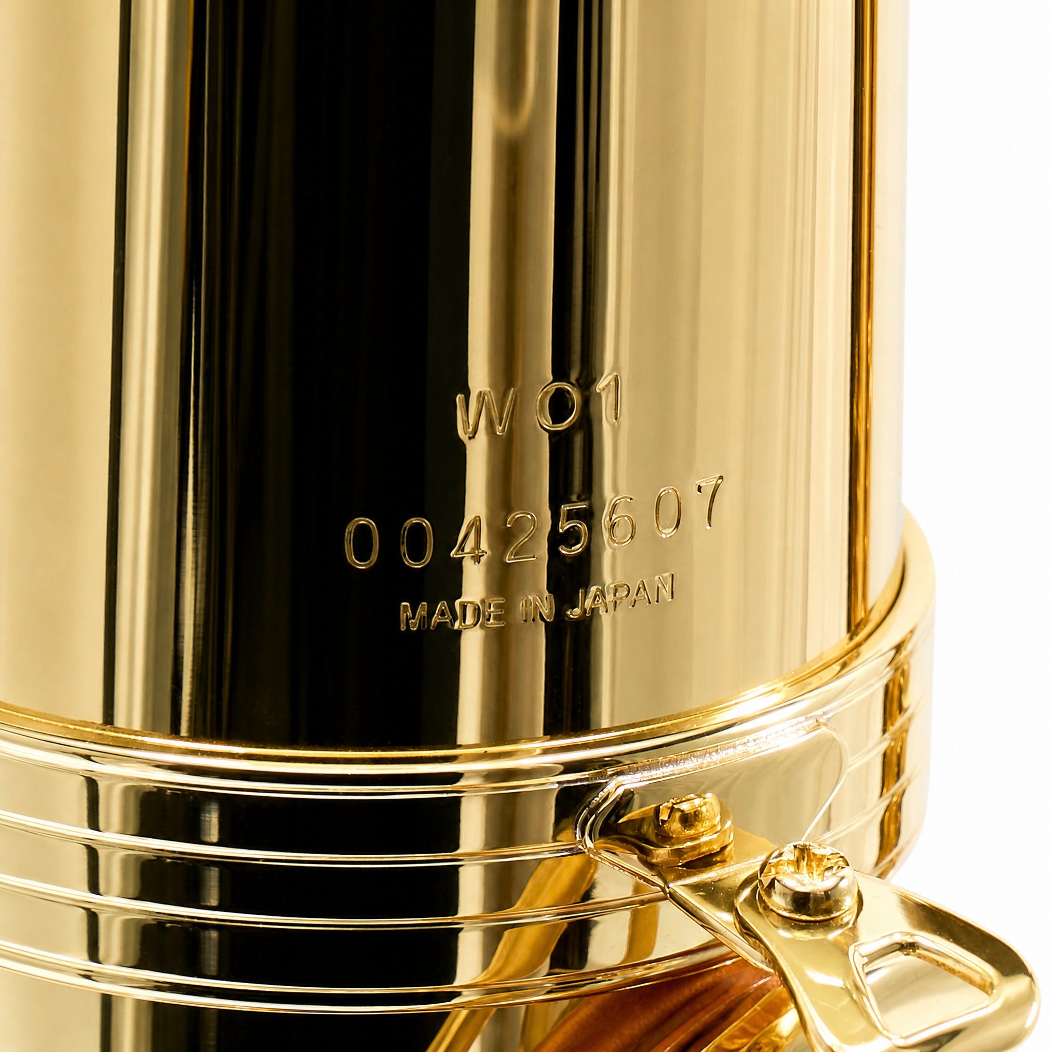 Yanagisawa TWO1 Professional Bb Tenor Saxophone in Gold Lacquer