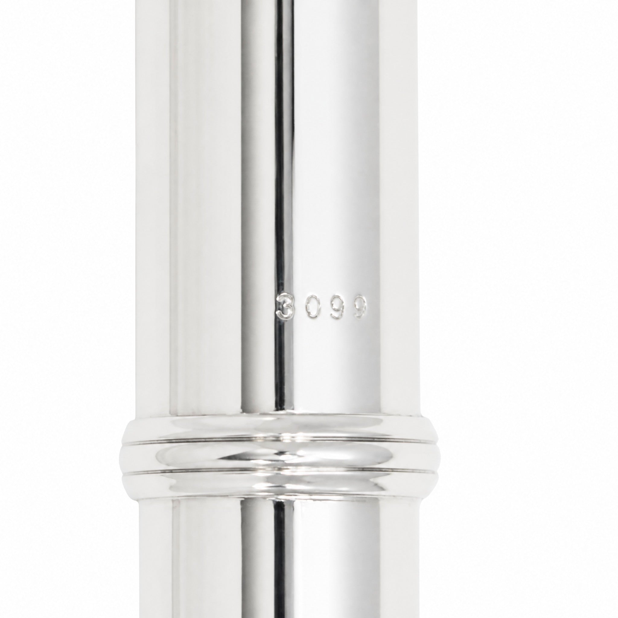 William S. Haynes Q2 Classic Professional Concert Flute in Solid Silver