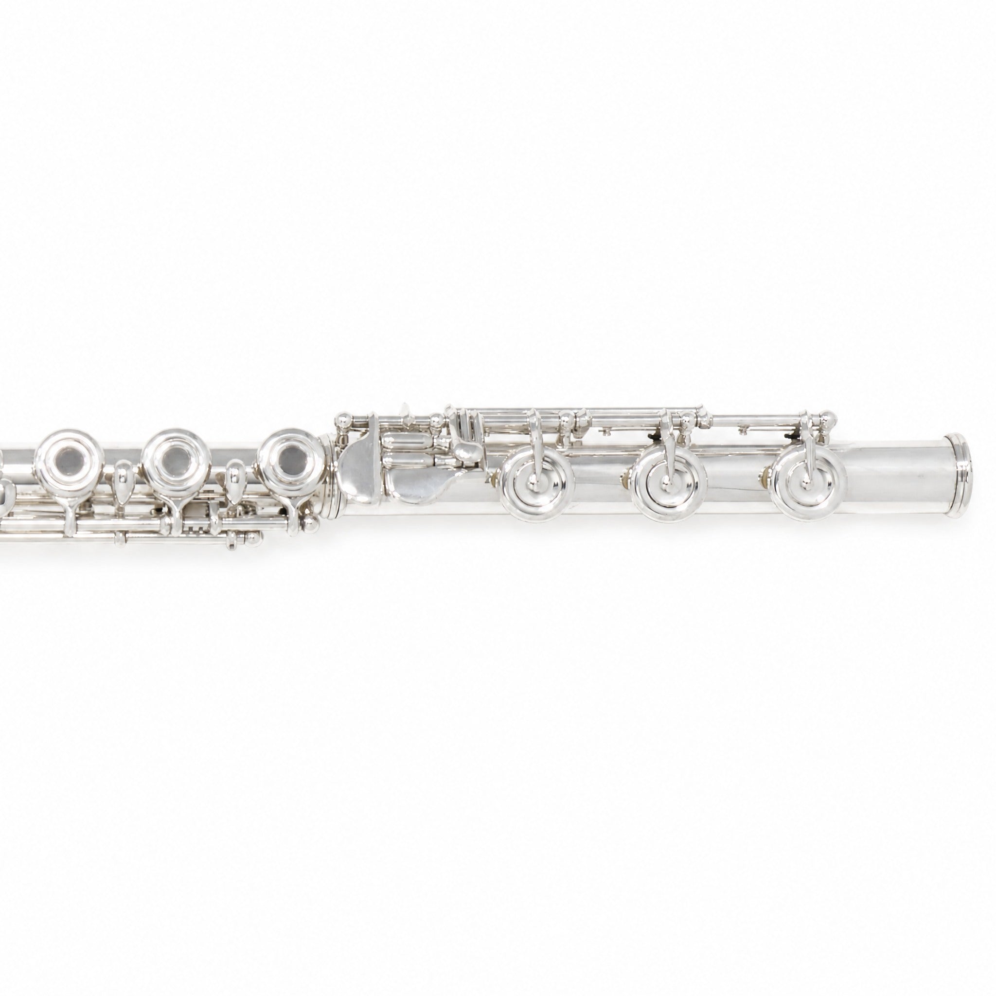 Yamaha YFL-581H Professional Concert Flute in Silver SN 052492