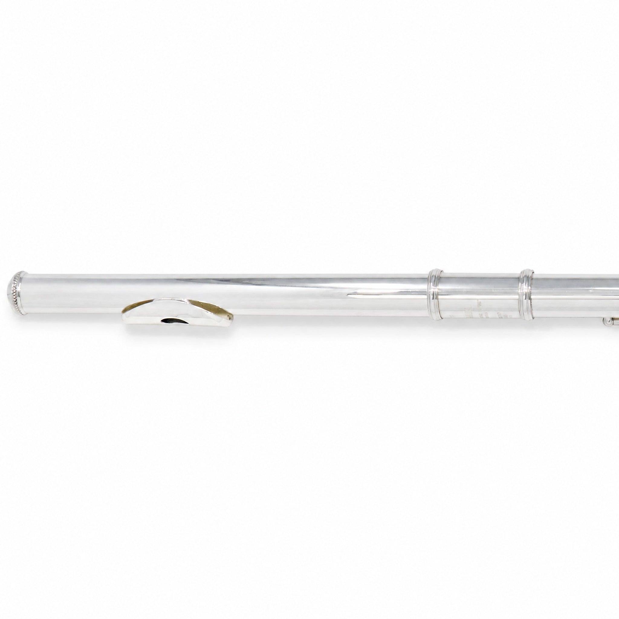 Yamaha YFL-581H Professional Concert Flute in Silver SN 052492