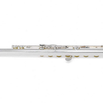 Yamaha YFL-581H Professional Concert Flute in Silver SN 052492