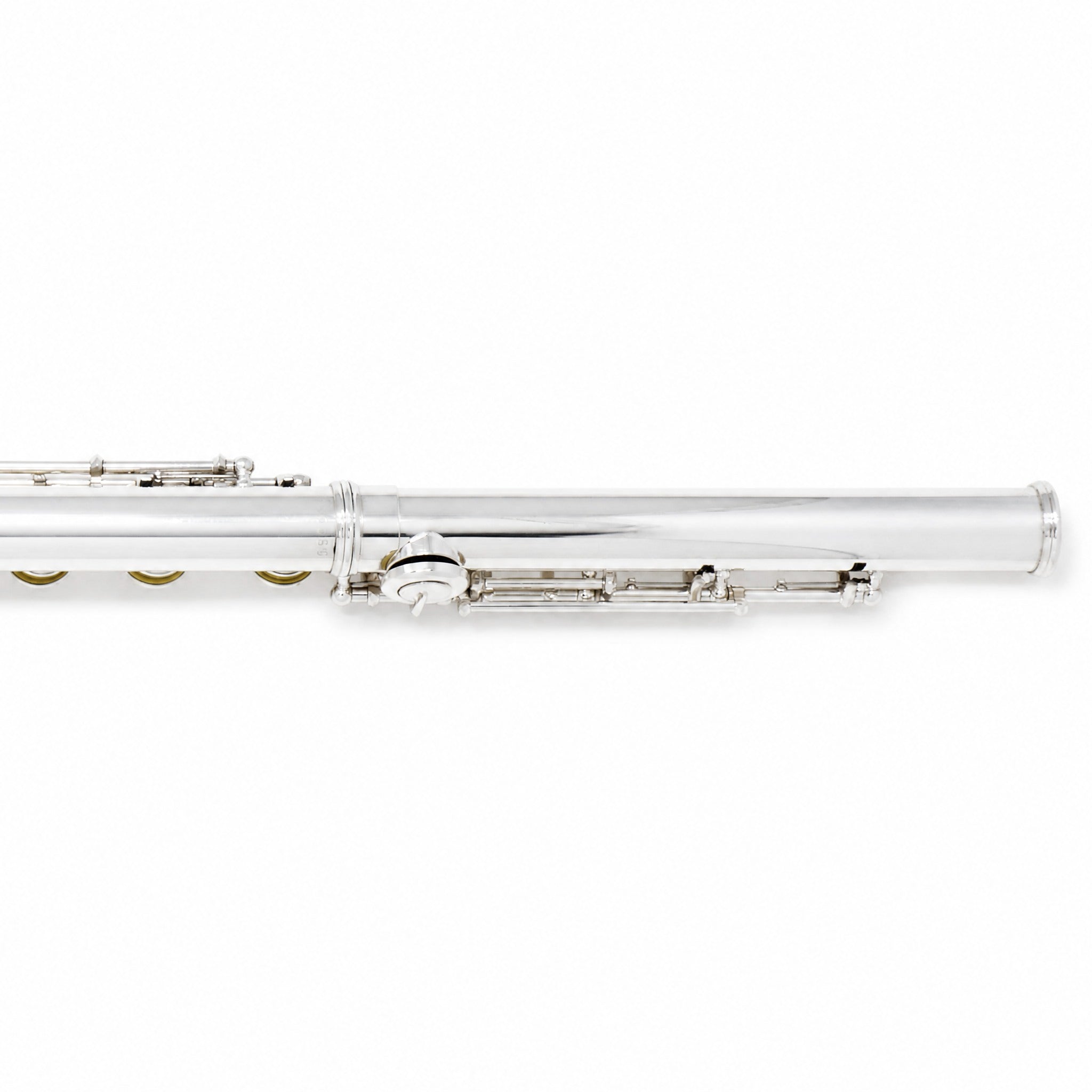 Yamaha YFL-581H Professional Concert Flute in Silver SN 052492