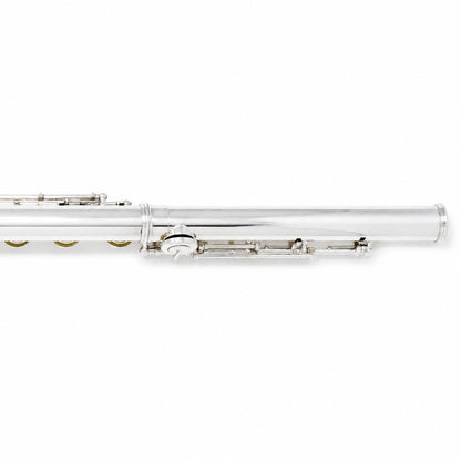 Yamaha YFL-581H Professional Concert Flute in Silver SN 052492