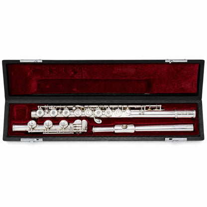 Yamaha YFL-581H Professional Concert Flute in Silver SN 052492