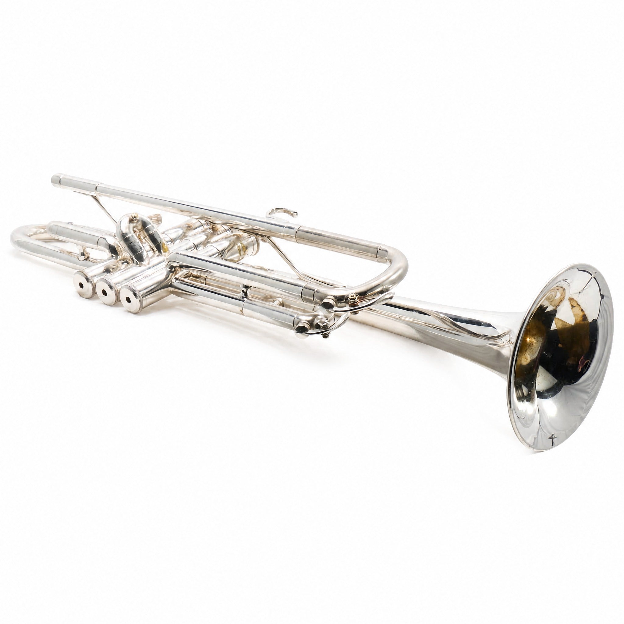 Yamaha YTR-739T Professional Bb Trumpet in Silver Plate