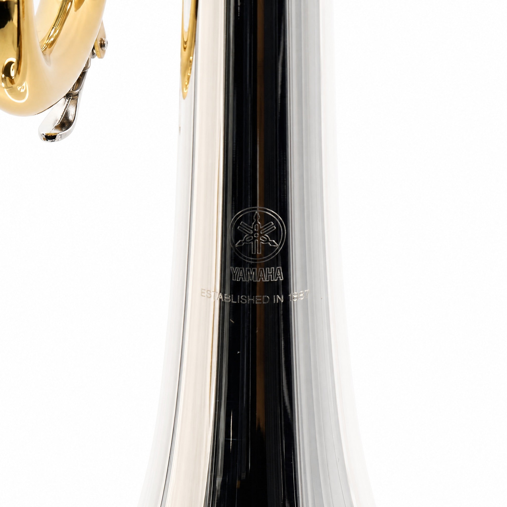 Yamaha YTR-5330MRC Intermediate Mariachi Bb Trumpet in Silver Plate with Gold Highlights