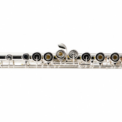 Yamaha YFL-462H Intermediate Concert Flute in Sterling Silver