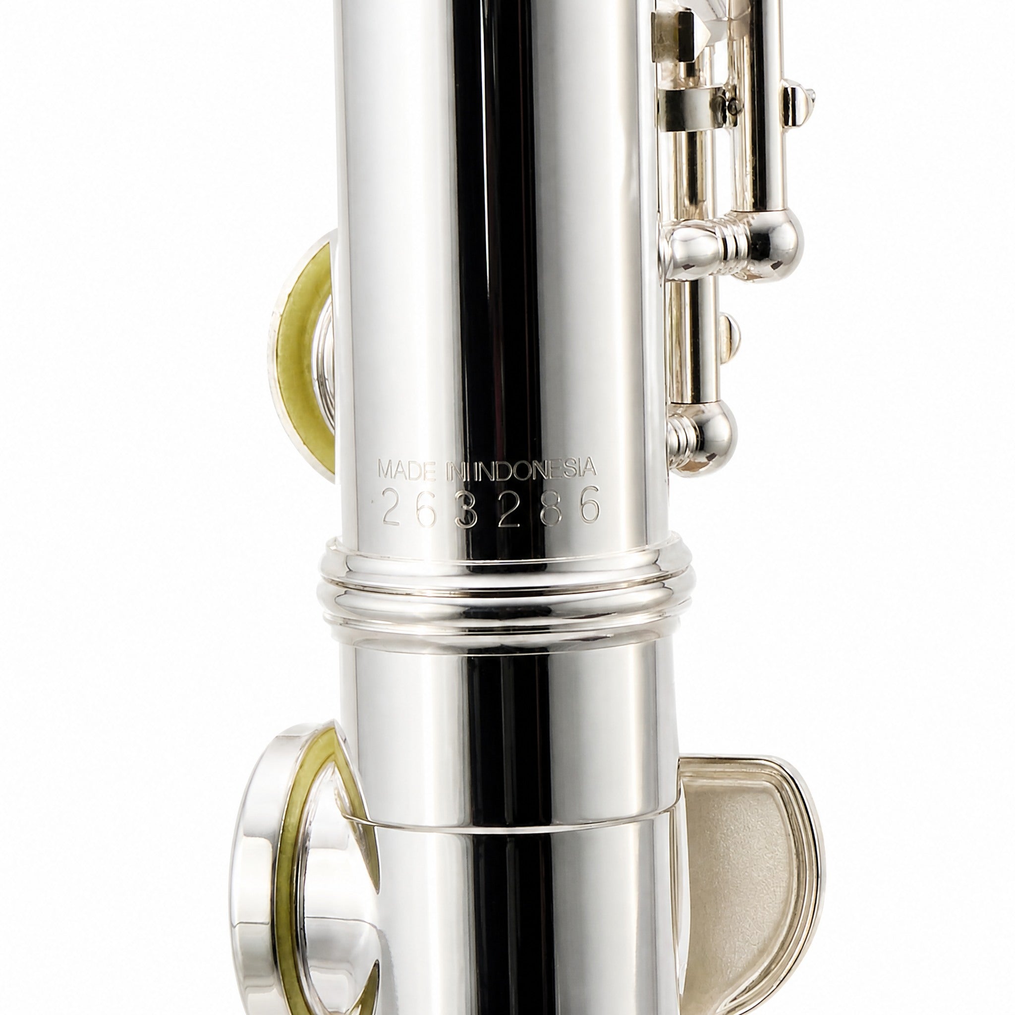 Yamaha YFL-462H Intermediate Concert Flute in Sterling Silver