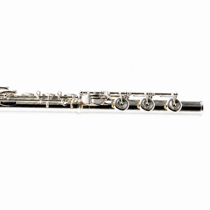 Yamaha YFL-677HCT Professional Concert Flute in Sterling Silver