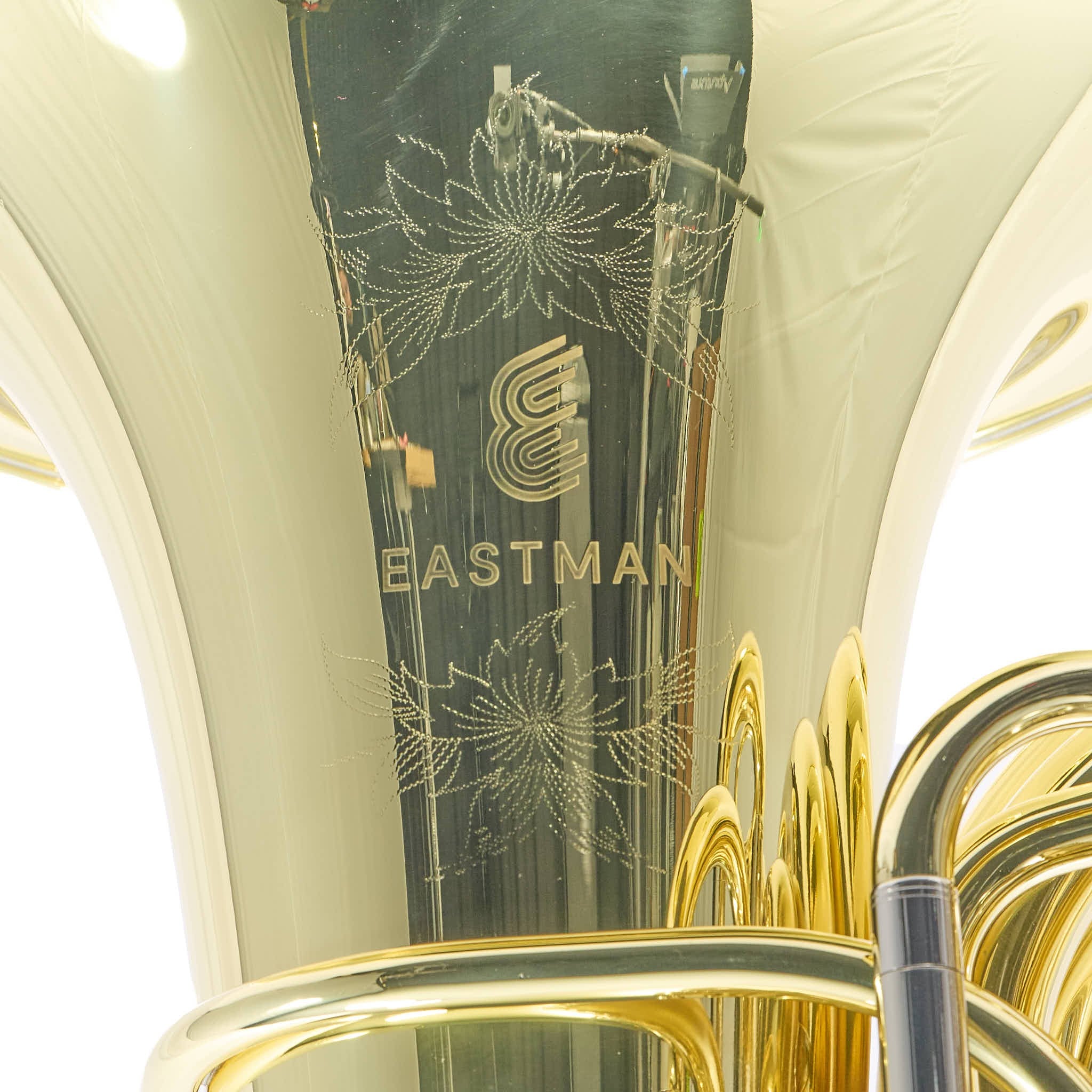 Eastman EBB622 Professional 4/4 BBb Tuba with Front Action Pistons