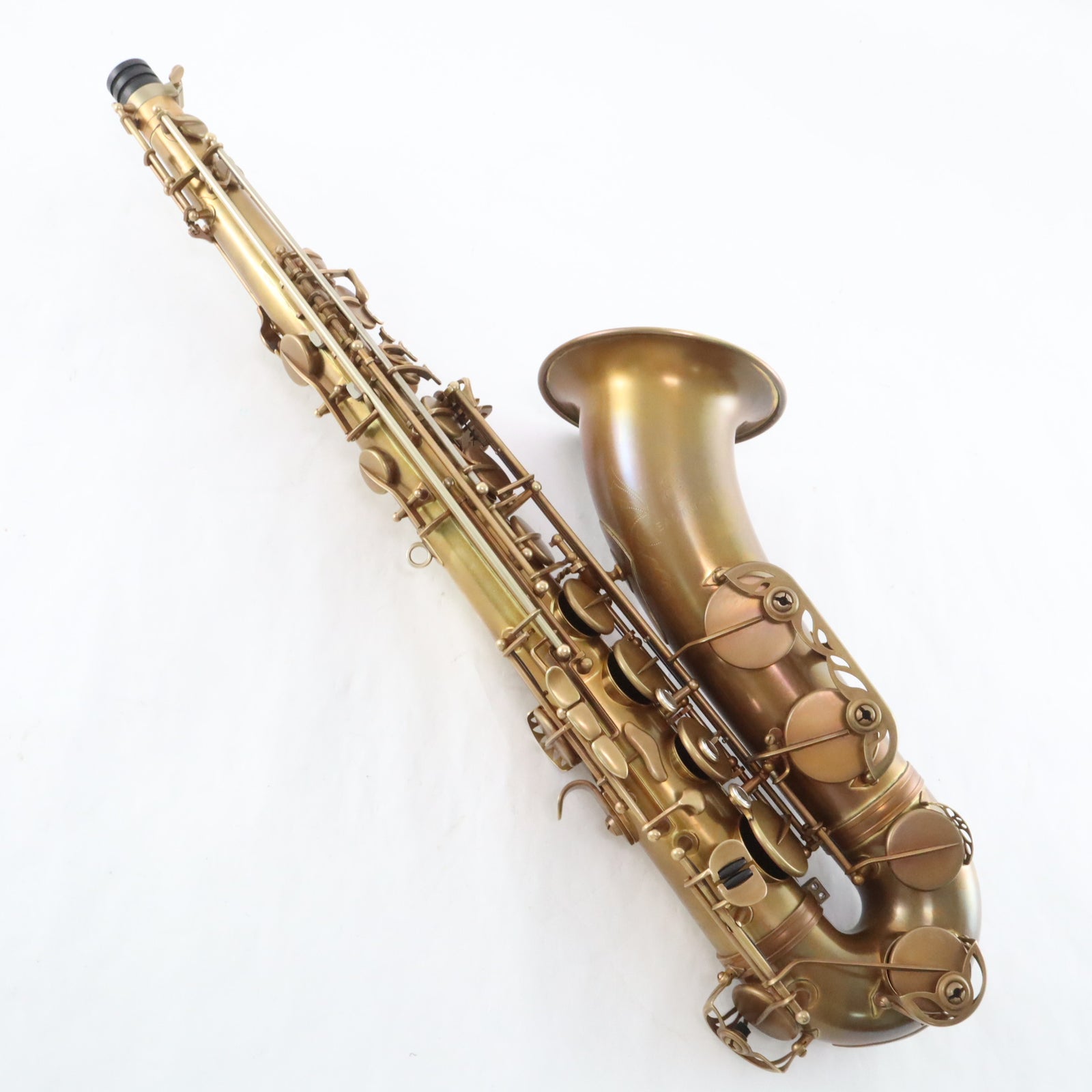 西ドイツ製 Vintage Tenor Sax 彫刻 真鍮 生地仕上げ 即日発送 西ドイツ製 Vintage Tenor Sax 彫刻 真鍮 生地仕上げ 即日発送