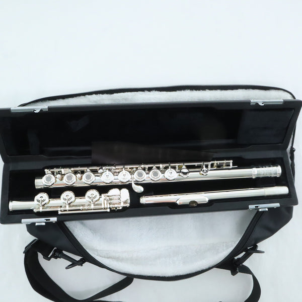 Selmer Model SFL611B Open Hole Intermediate Flute MINT CONDITION- for sale at BrassAndWinds.com