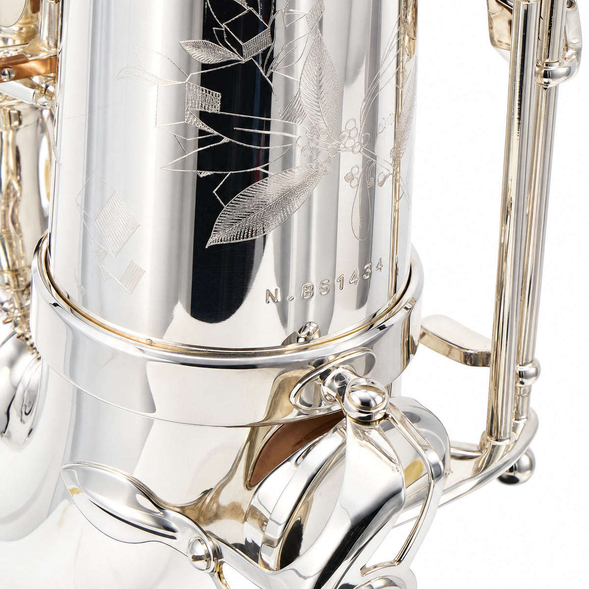 Selmer Paris 94SP 'Supreme' Professional Tenor Saxophone in Silver Plate SN N861434