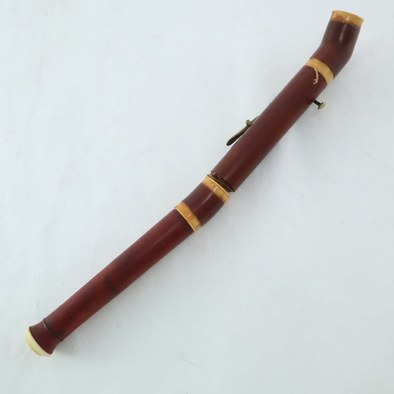 Tabard of Lyon Boxwood Bent English Horn Circa 1820 HISTORIC COLLECTION- for sale at BrassAndWinds.com