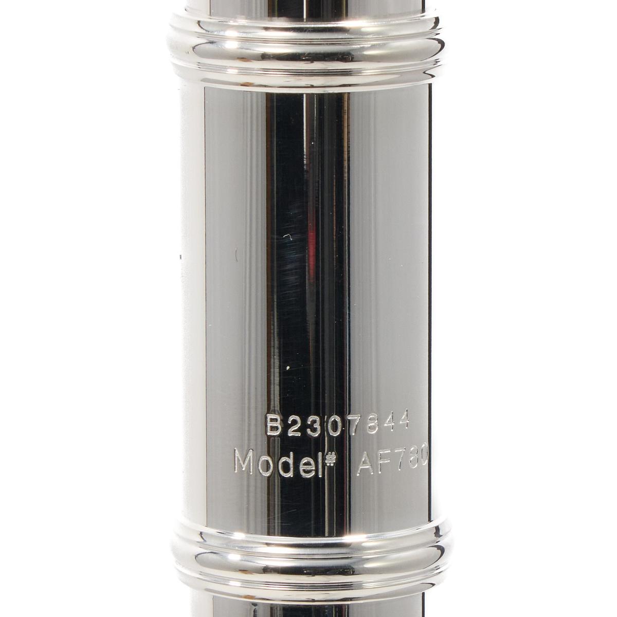 William S. Haynes Model AF780-BO C# 'Amadeus' Solid Silver Flute