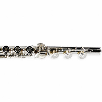 William S. Haynes Q1 Classic Professional Concert Flute in Silver Plate