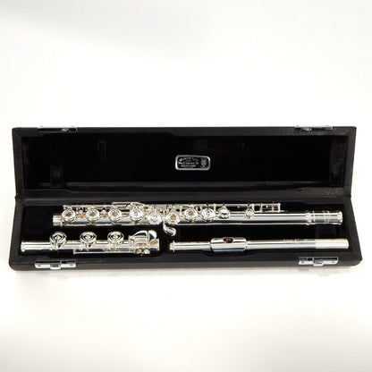 William S. Haynes Q2 OEB 14KR Intermediate Silver Flute with 14K Gold Riser