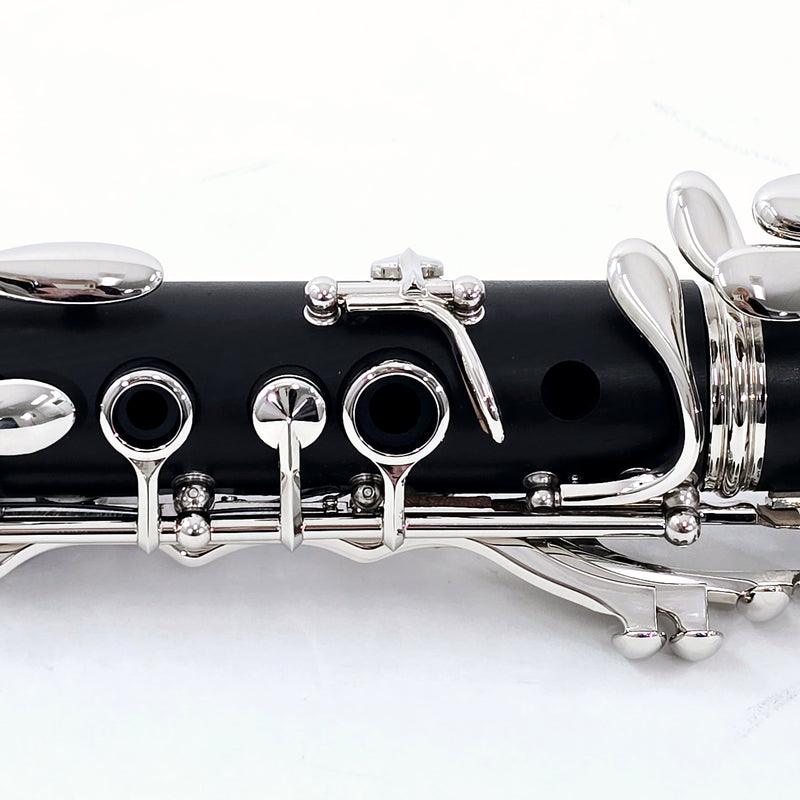 Yamaha Model YCL-450IIN Intermediate Bb Clarinet with Nickel Plated Keys MINT CONDITION- for sale at BrassAndWinds.com