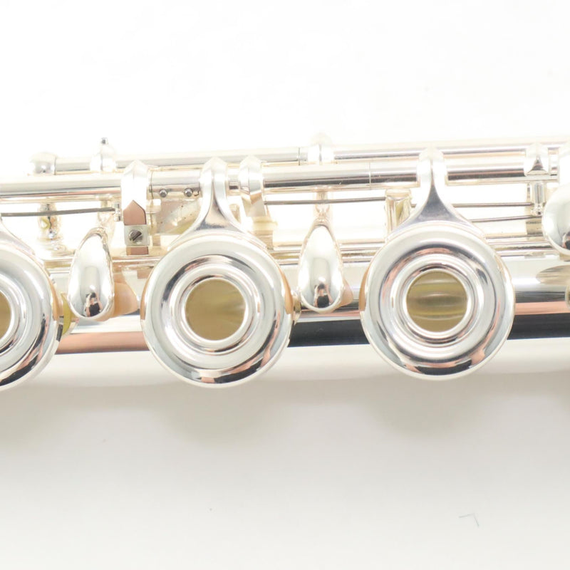 Yamaha Model YFL-362H Intermediate Flute with B Foot MINT CONDITION- for sale at BrassAndWinds.com