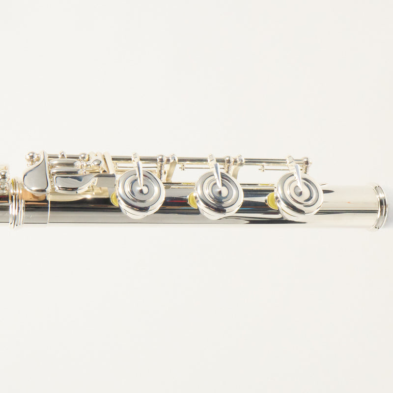 Yamaha Model YFL-462H/LPGP Intermediate Flute w/ Gold Lip Plate SN 113483 SUPERB- for sale at BrassAndWinds.com