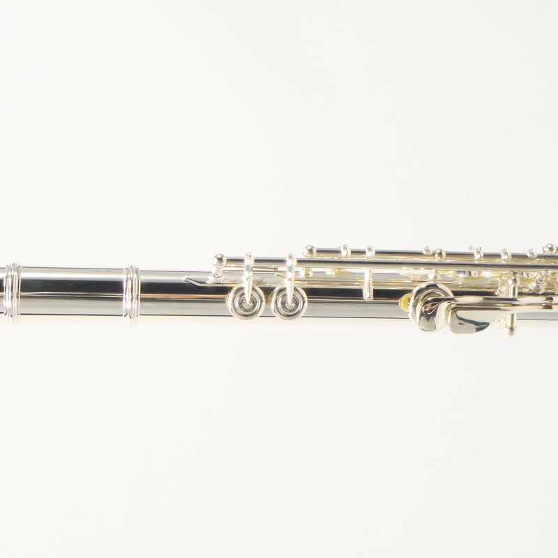 Yamaha Model YFL-462H/LPGP Intermediate Flute w/ Gold Lip Plate SN 113483 SUPERB- for sale at BrassAndWinds.com