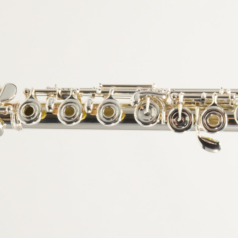 Yamaha Model YFL-577H Professional Flute MINT CONDITION- for sale at BrassAndWinds.com