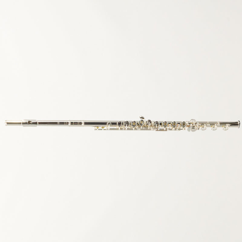 Yamaha Model YFL-577H Professional Flute MINT CONDITION- for sale at BrassAndWinds.com