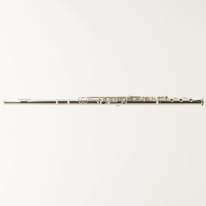 Yamaha Model YFL-577H Professional Flute MINT CONDITION- for sale at BrassAndWinds.com