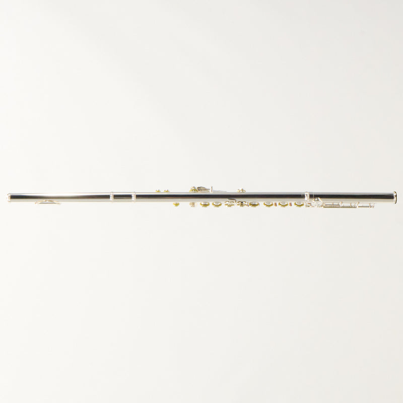 Yamaha Model YFL-577H Professional Flute MINT CONDITION- for sale at BrassAndWinds.com