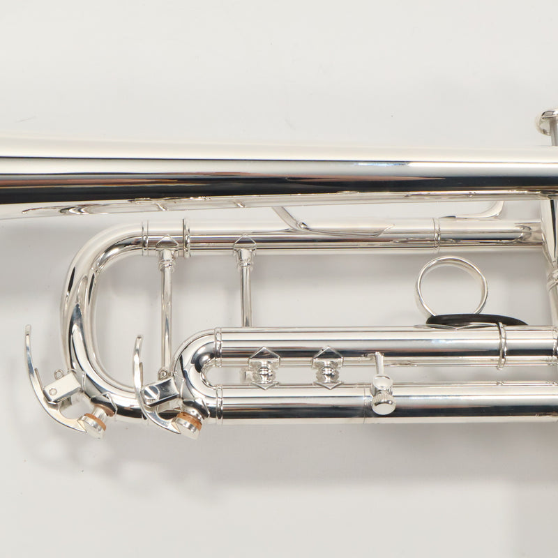 Yamaha Model YTR-8335IIS 'Xeno' Professional Bb Trumpet SN 576825 GORGEOUS- for sale at BrassAndWinds.com