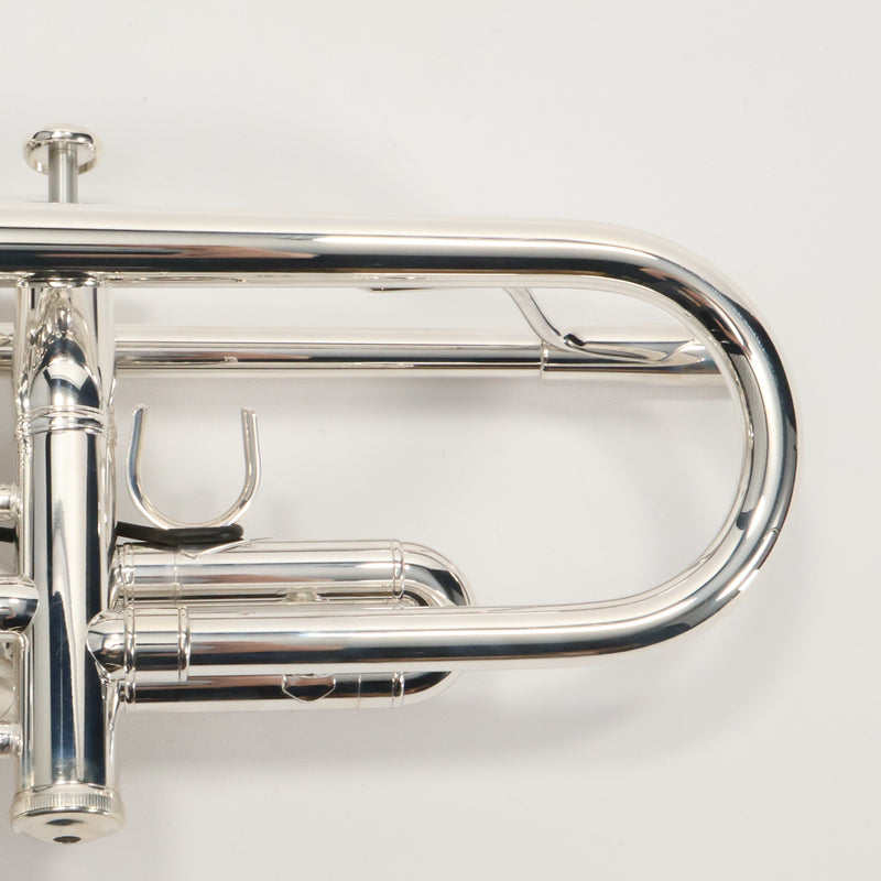 Yamaha Model YTR-8335IIS 'Xeno' Professional Bb Trumpet SN 576825 GORGEOUS- for sale at BrassAndWinds.com