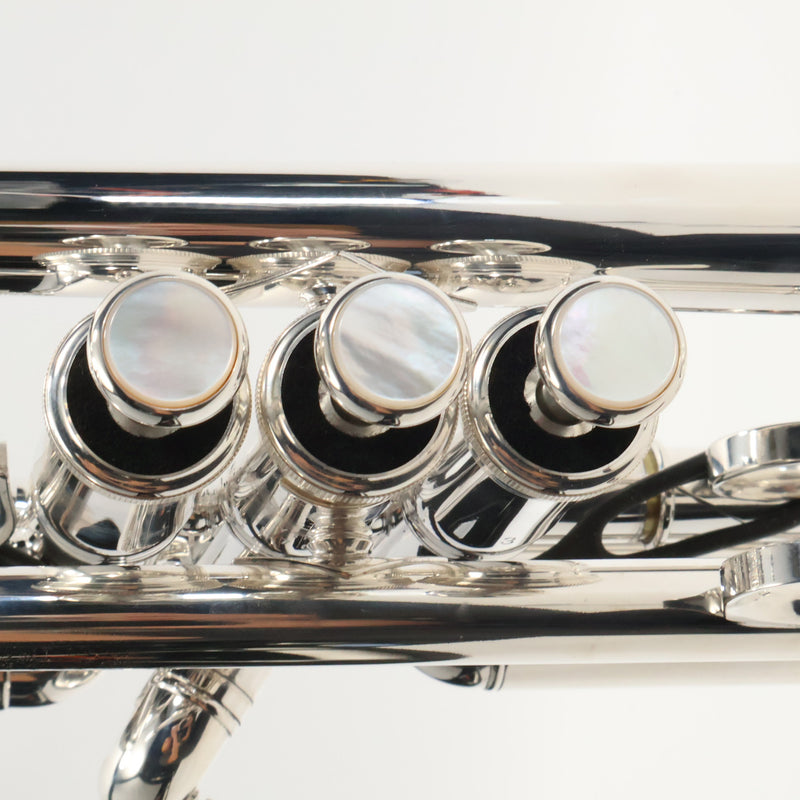 Yamaha Model YTR-8335IIS 'Xeno' Professional Bb Trumpet SN 576825 GORGEOUS- for sale at BrassAndWinds.com